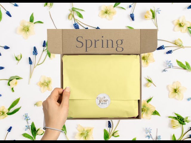 SPRING GLOW BOX 2021 ✨  Faith by the Boxful class=