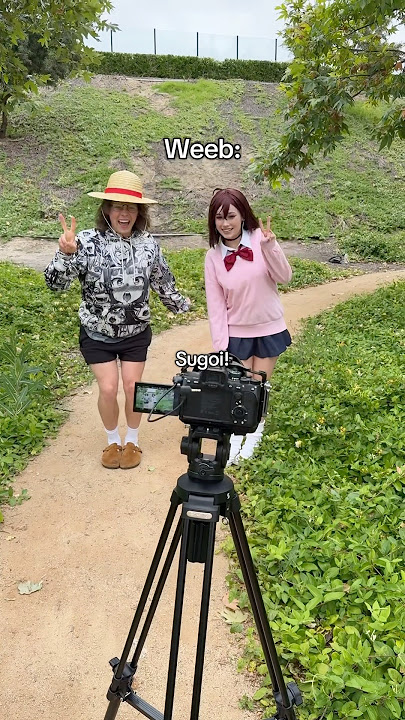 When a Weeb meets a cosplayer😭