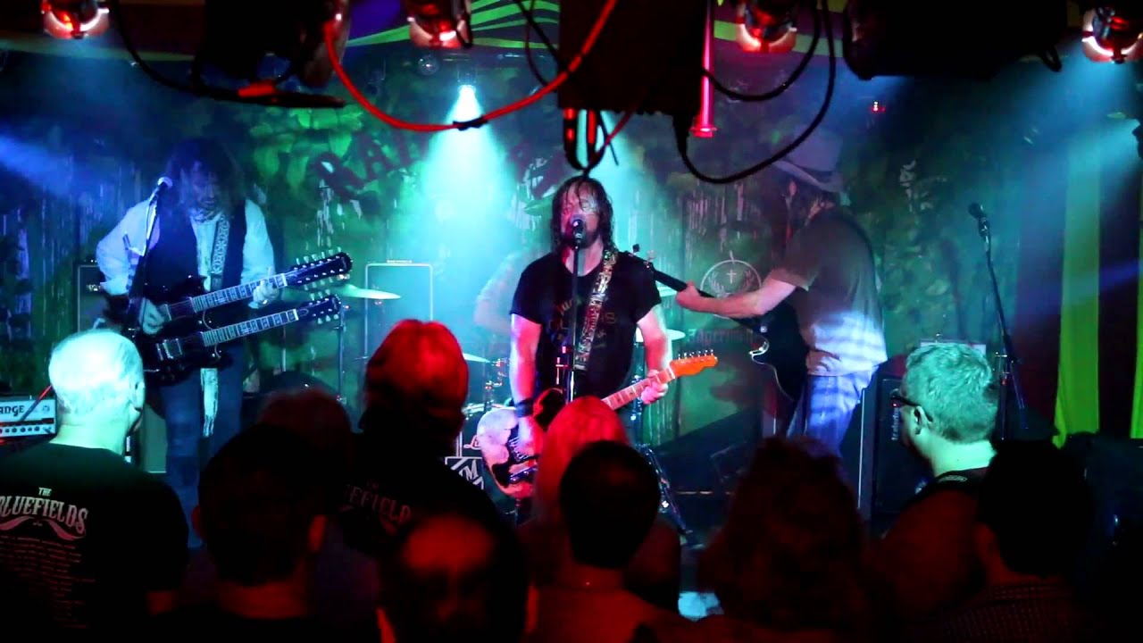 THE BLUEFIELDS - MVI 2900 @ THE RAILWAY VENUE, BOLTON