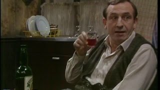 Rising Damp  For The Man Who Has Everything [Christmas Special 1975]