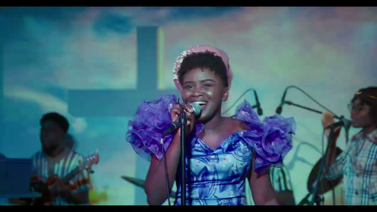 Psalmiste Sterlande Etienne live - Louange et Adoration 