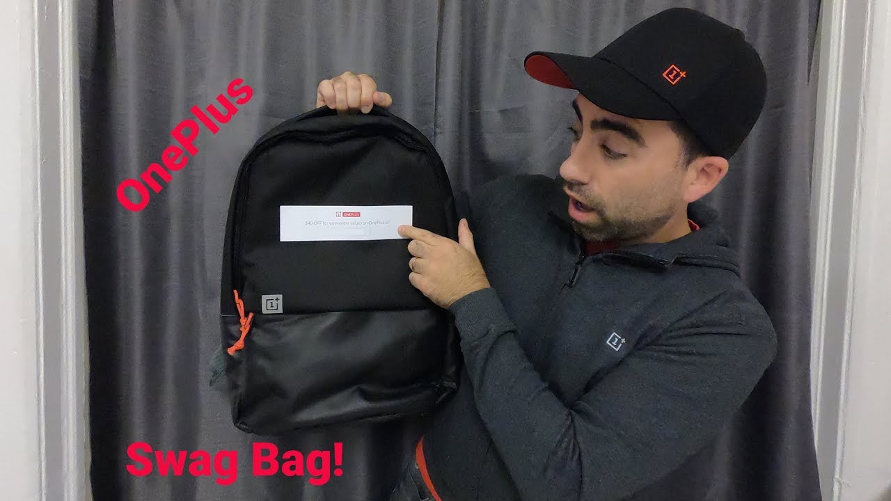 OnePlus 5T Unbagging Backpack And Other Swag!
