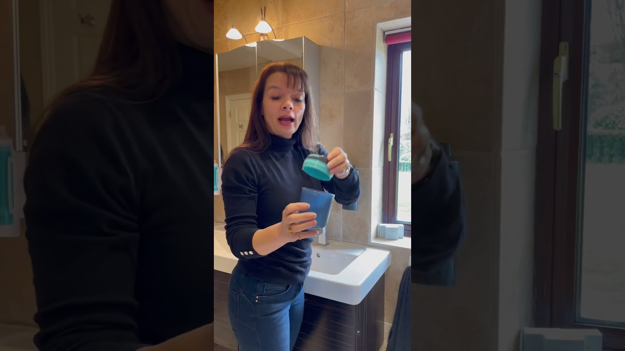 Large On the Go Travel Dispenser - how to fill! #makethatchange #snoap #ecofriendly #vegan 💚