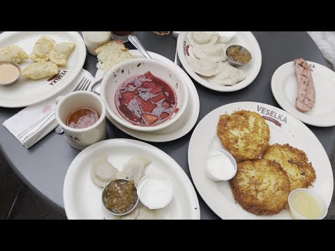 65-Year-Old NYC Ukrainian Restaurant Veselka Serves 5,000 Pierogis Every Day | Rachael Ray Show