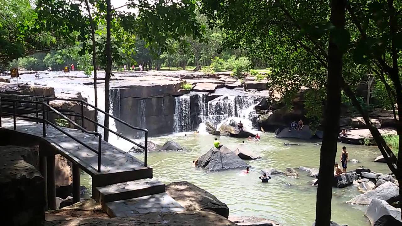 Tat Ton Waterfall