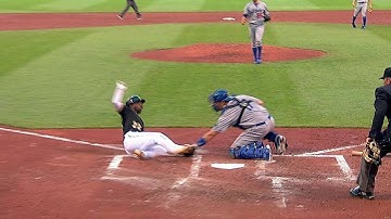 LAD@PIT: Ramirez gets McCutchen at home to save a run