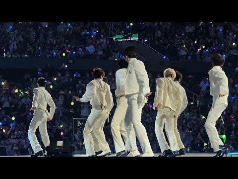 ZEROBASEONE (ZB1) KCON LA 2025 - YouTube