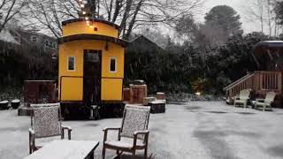 Tiny Digs Hotel Tour