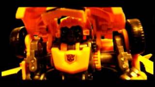 rotf Transformers Stop Motion
This is our first stop motion animation with my transformers collection. hope you like it, and i will make more soon. rotf Transformers Stop Motion