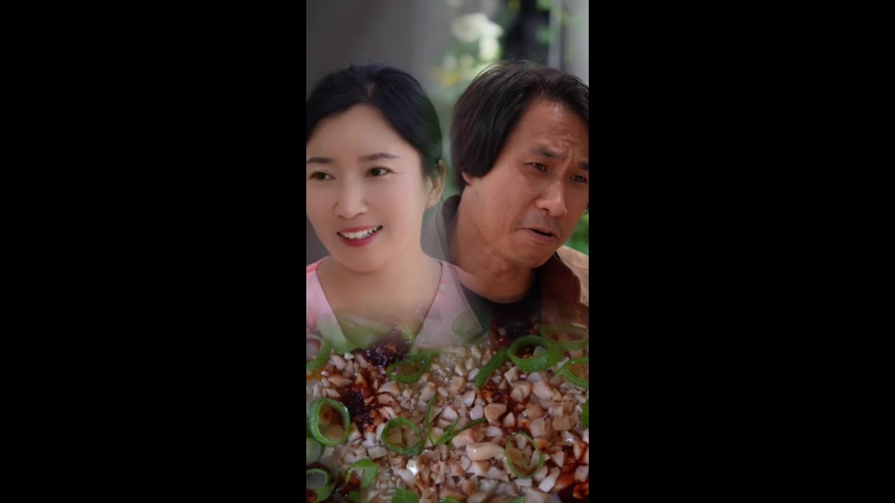 简单的生活简单的自己，微笑留给自己，容颜留给岁月