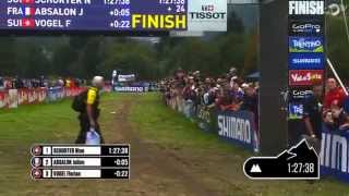 Nino Schurter Attacks Julien absalon to win the triple and world cup lead