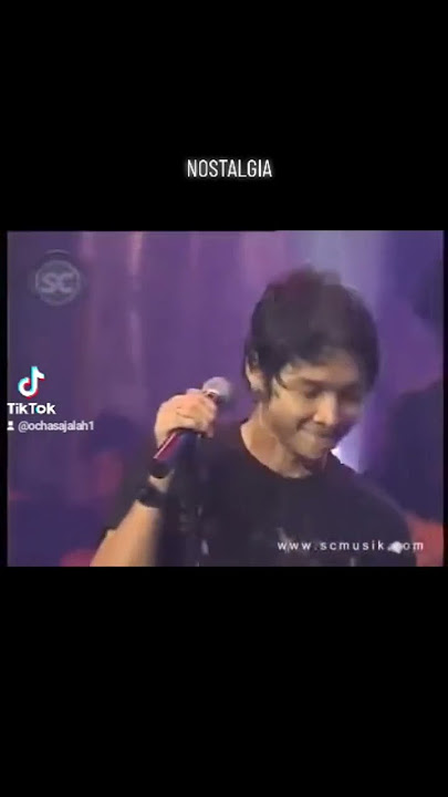 Nostalgia bareng Ungu ft Alm' Chrisye cinta yang lain #short #shorts #viral #liriklaguofficial