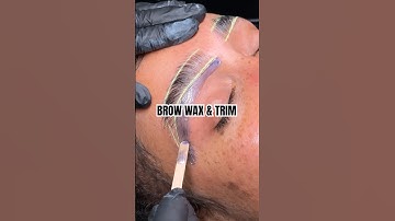 Brow wax & trim process ✨ #browwax #browshaping