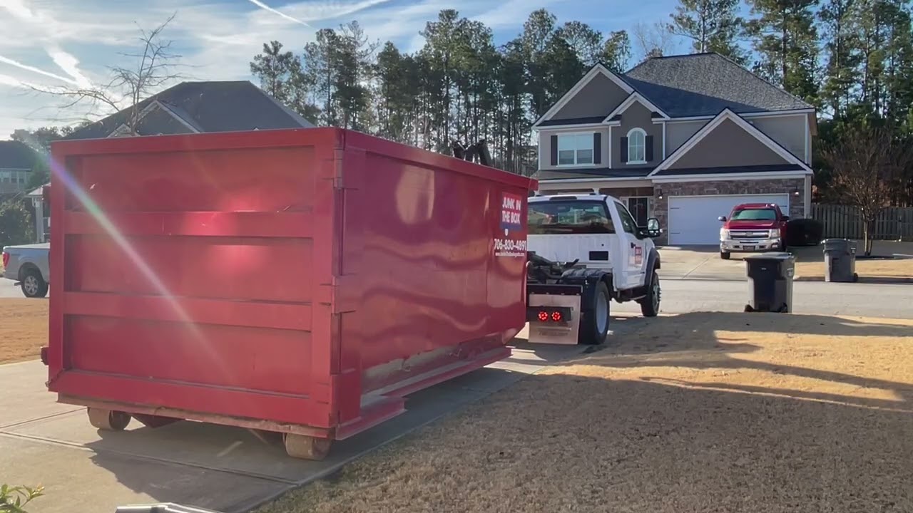 Dumpster Rental Service Evans GA | Old Appliance Disposal Dumpster | Junk In The Box