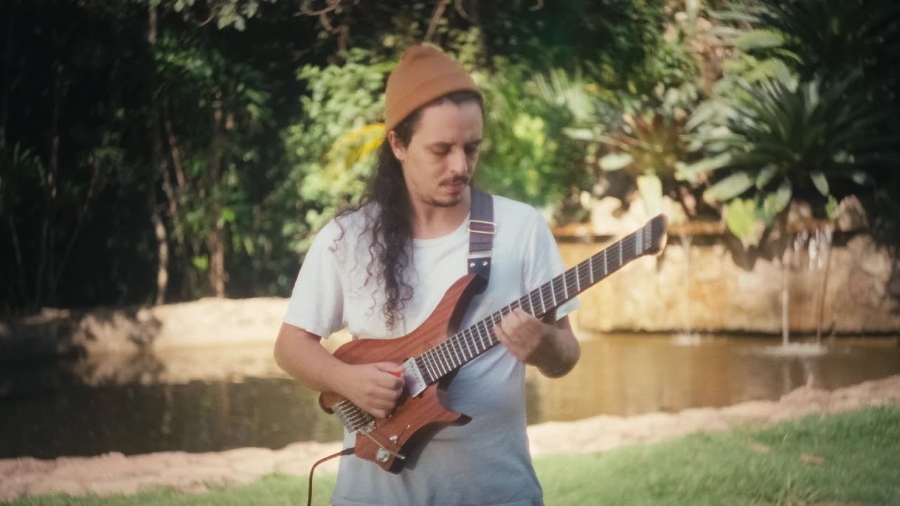 Peter Oliveira | Aurora (Official Music Video)