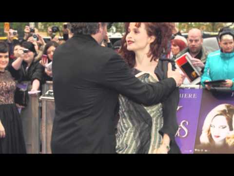 Video: Tim Burton na Helena Bonham Carter walitengana