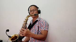 Video thumbnail of "Hanggang ( Wency Cornejo ) Saxophone Cover"