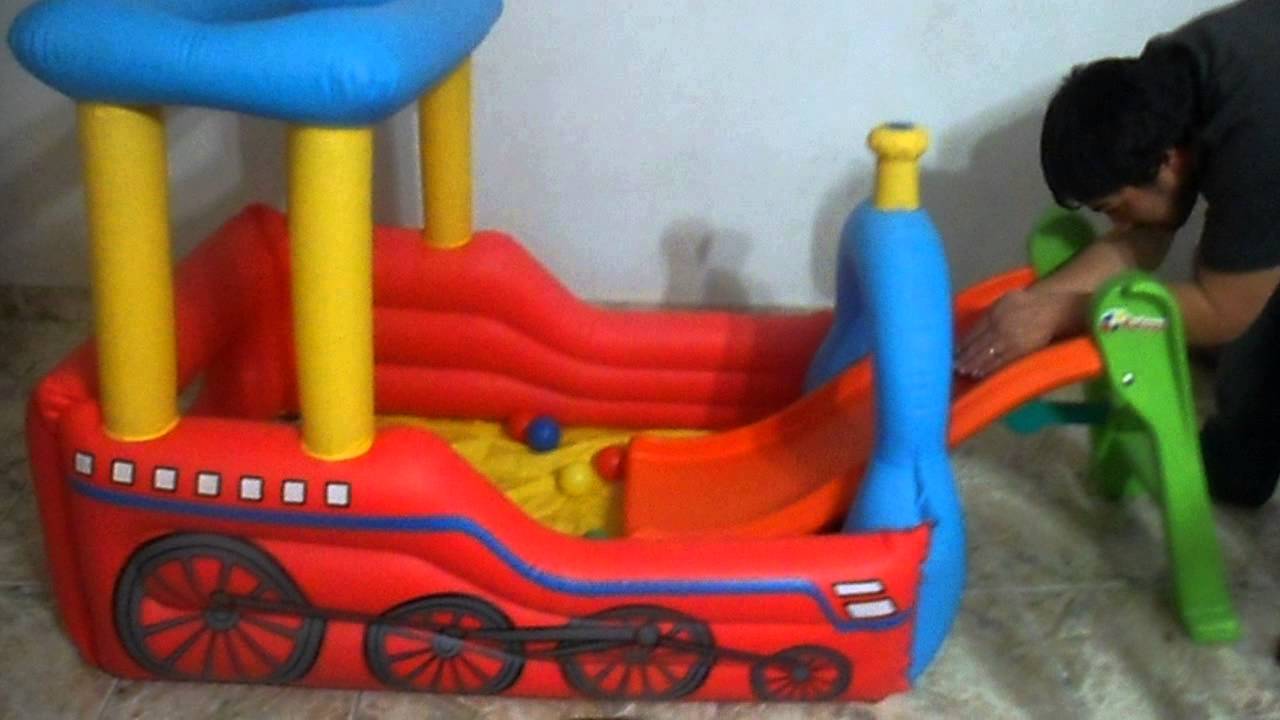 tren inflable con pelotas fisher price