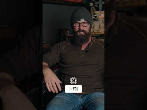 Knife Grips:  Hammer vs. Reverse