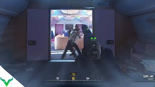 Hostage Rescue On The Plane - Call of Duty 4: Modern Warfare