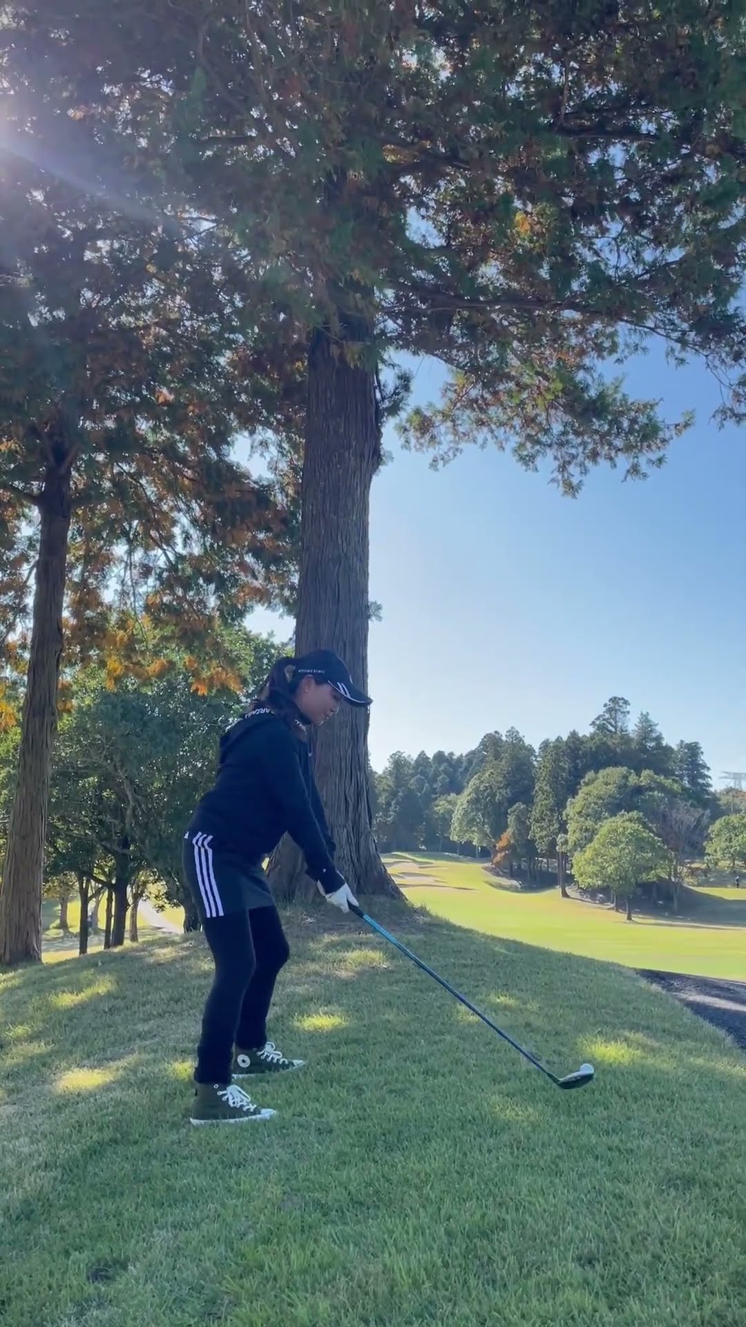 引っかけて飛ばすwww #golf #ゴルフ練習動画 #ゴルフ女子