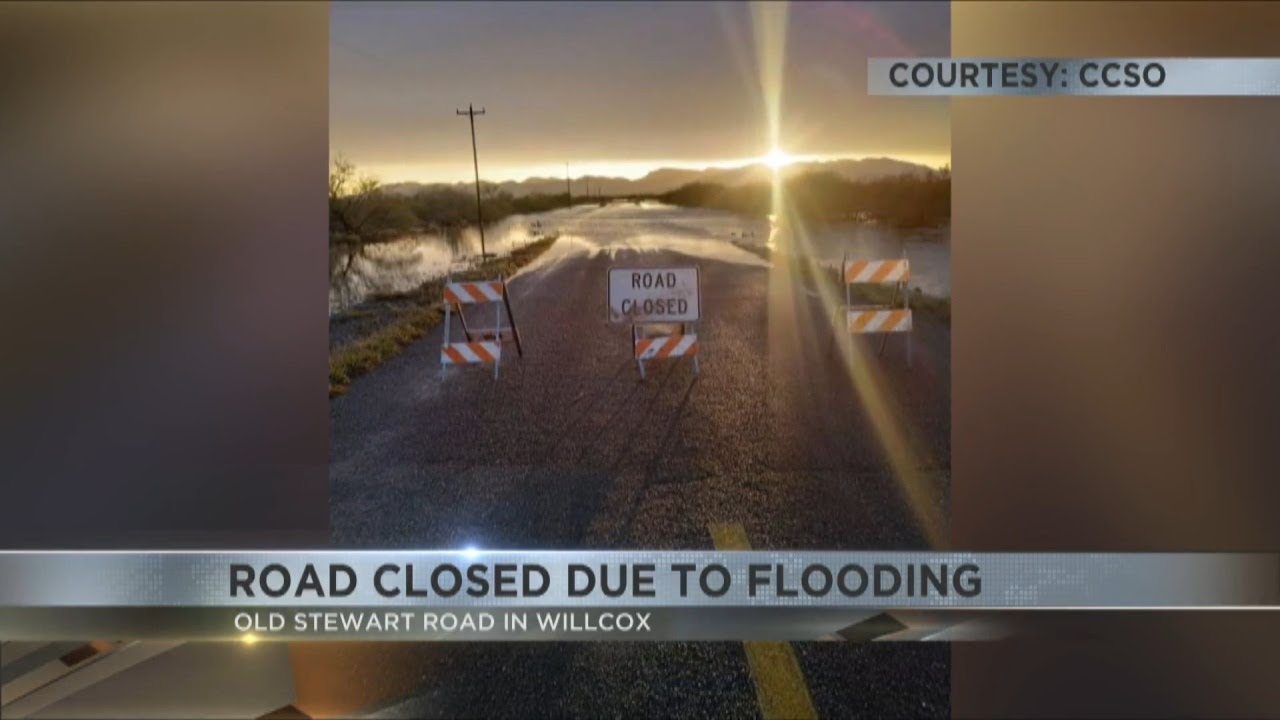 Roads closed due to flooding in Willcox - YouTube
