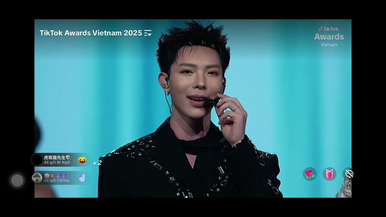 Anh trai Sơn.K, CongB, Jsol, Erik tại Tiktok awards 2025 