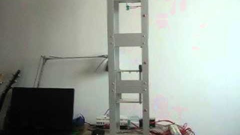 Maturità 2012 Modellino Ascensore 3 piani