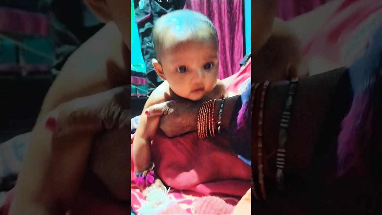 Dekh ke tujhko dil ko mere chain aata Hai 🫵🥰🤗