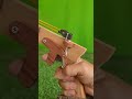 Unique a simple mechanism wooden slingshot#woodworking #wood #woodscraft #tools #violin