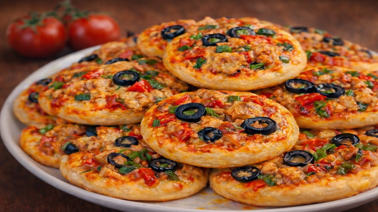 Mini Pizza Without Oven | No Oven Mini Pizza Recipe | Easy Pan Pizza at Home  arfa's cooking world 