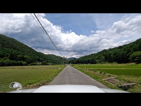Country Road in Tatsuno Town (Nagano)