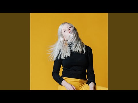 It Changes - Amber Arcades