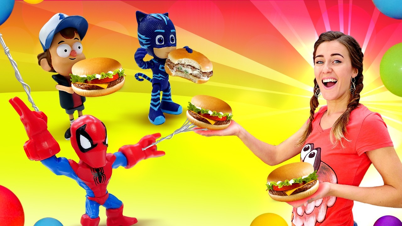 Vamos tomar banho e comer um delicioso hambúrguer com brinquedos no Jardim de Infância!