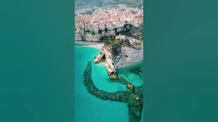 Most beautiful place in Italy Bella Italia (Must visit this place)