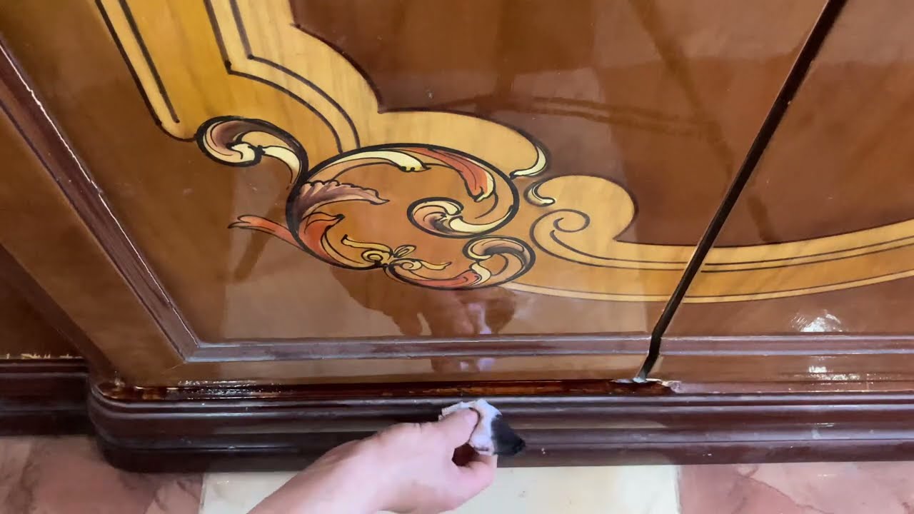 تلميع الموبيليا وابواب بيتك بتكلفة بسيطة _ وعلاج خدوش الدهان