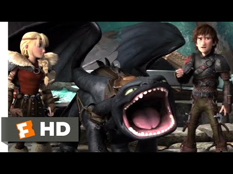 How to Train Your Dragon 2 - Dragon Trappers Scene | Fandango Family