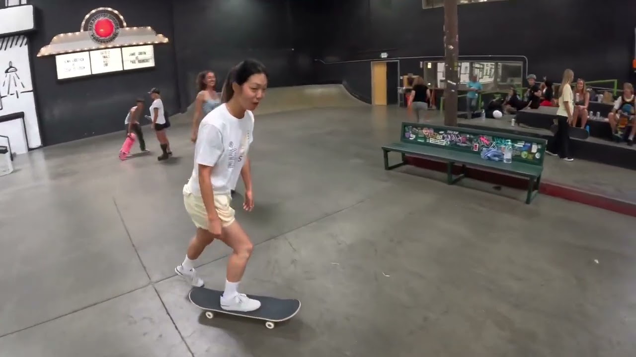 Family and the Berrics!! With Skatemoss!!! 🙏🏽🙏🏽🙏🏽🙏🏽🎊🎊🎊