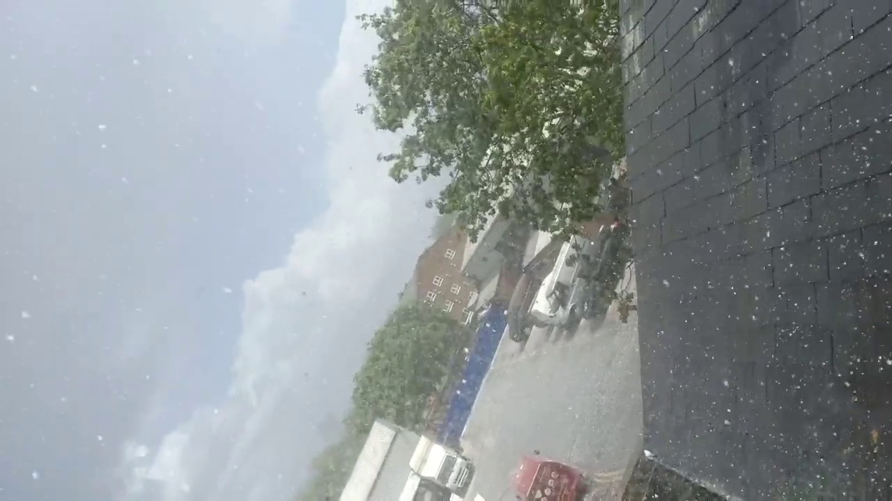 terrific Hail storm in London may 23 2020#weather - YouTube