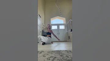 I Didn T Realize My Parents Were Home Youtube Dance Family Mom Dad Embarrassing 