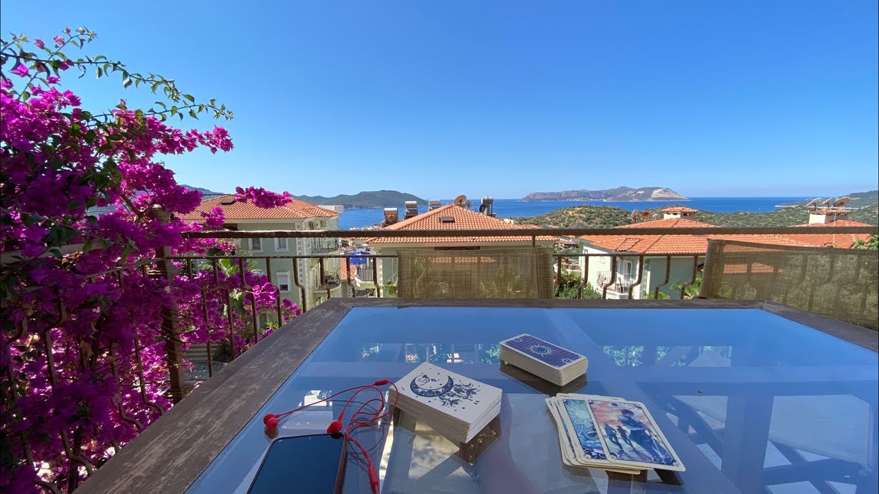 15 on beş gün içinde neler olacak Genel Tarot Açılımı Abone ol İzle Kaçırma @aysegulerginvlog ☀️🌙