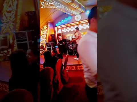 عدويه كله علي كله