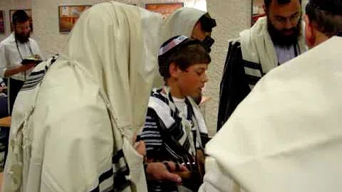 Jared Kaye Thurs 6/19/03 Shlach 1st Aliya at Lavi mk