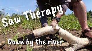 Saw Therapy | Down by the river with the Japanese style Kerye mini-folding saw