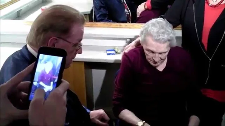 Graham Knight returns bracelet to Jerry Lee Lewis ...