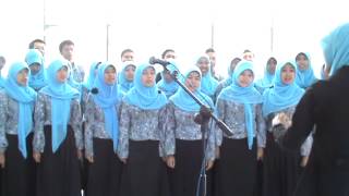 Download lagu Paduan Suara 2 (Akang Haji)