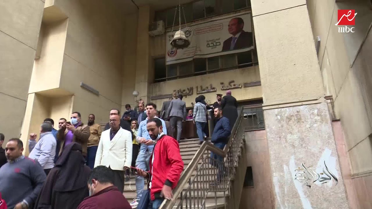 (الحكاية) يتابع أولى جلسات محاكمة المتهمين في قضية بسنت ضحية الابتزاز الإلكتروني