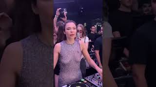 NINA KRAVIZ ♥️ Resimi