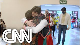 Solidariedade marca acolhida a ucranianos no Brasil | CNN PRIME TIME