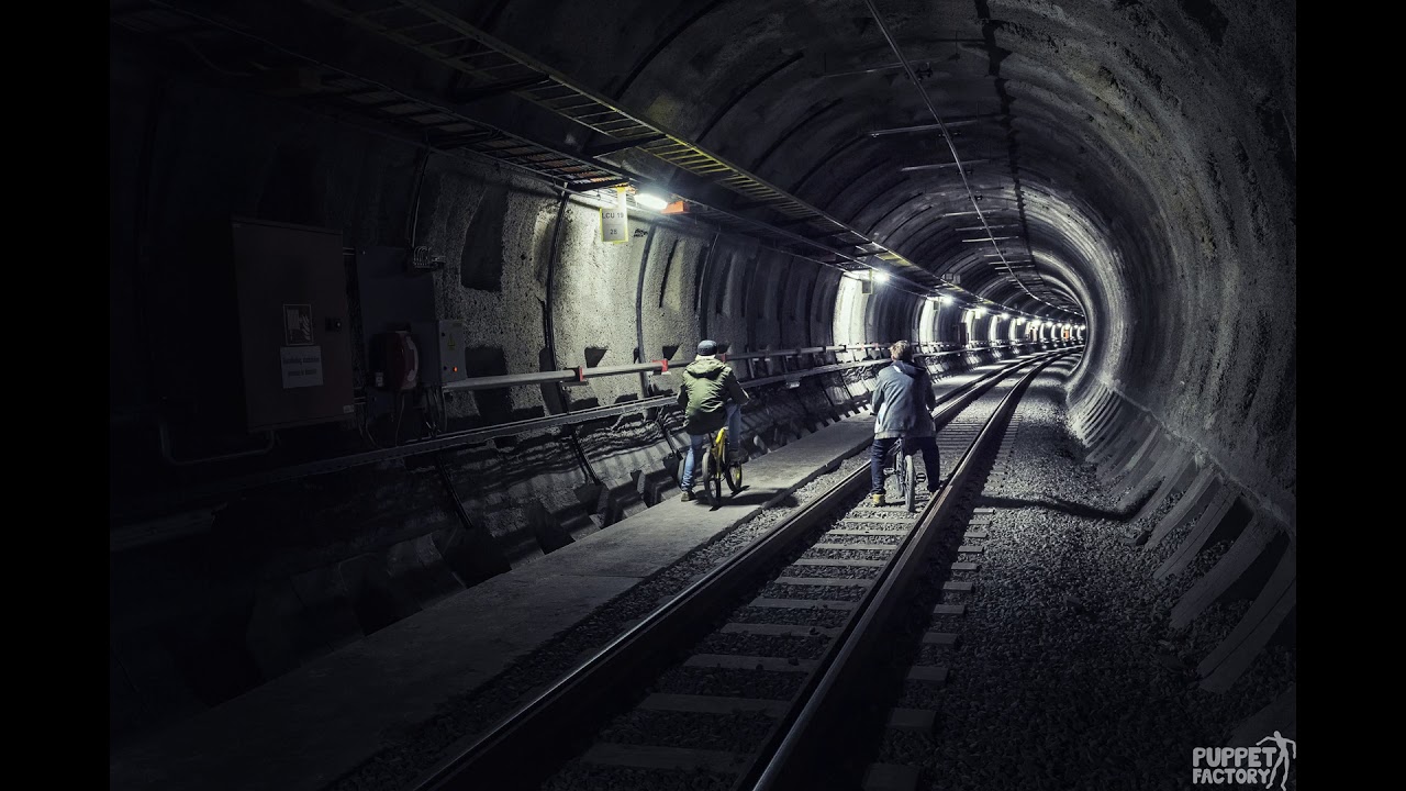 exploring the subway on bmx